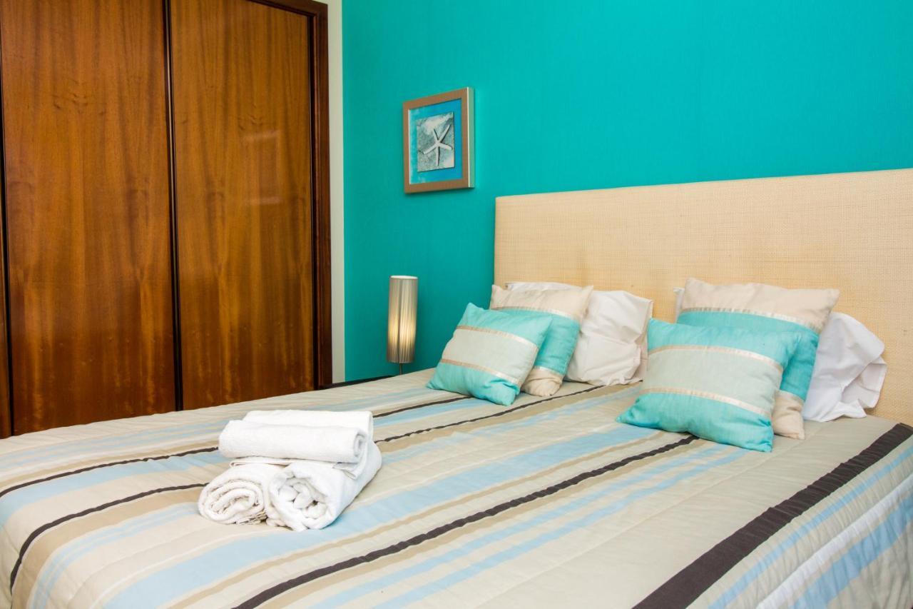 Family Apartment - Pool And Garden & Playground & Beach & Albufeira Eksteriør billede
